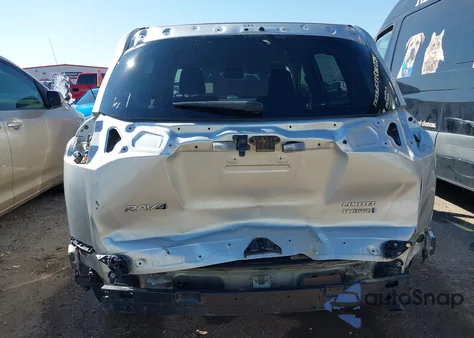 2016 Toyota Rav4 Hybrid Limited z USA, uszkodzony, nr VIN JTMDJREV2GD012869